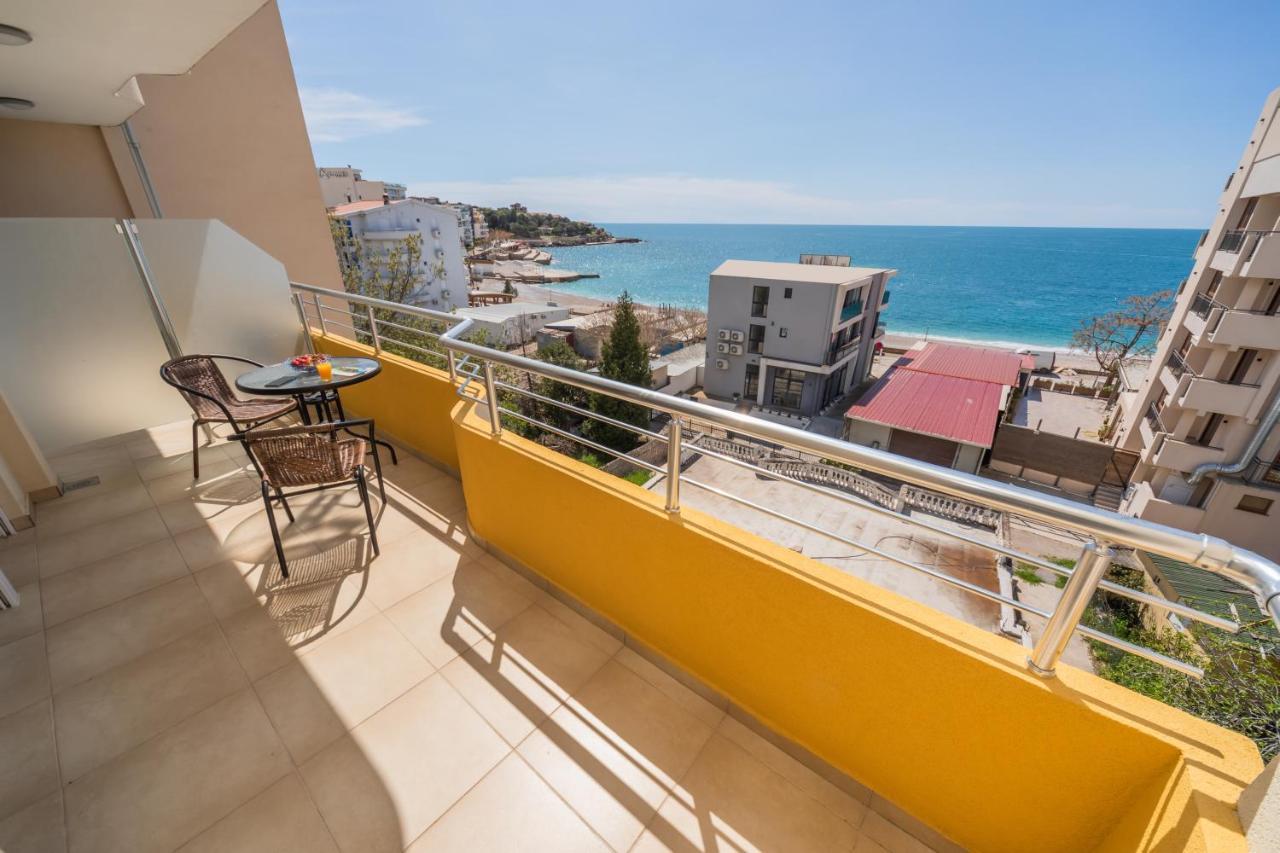 Apartments Добра-Вода Экстерьер фото