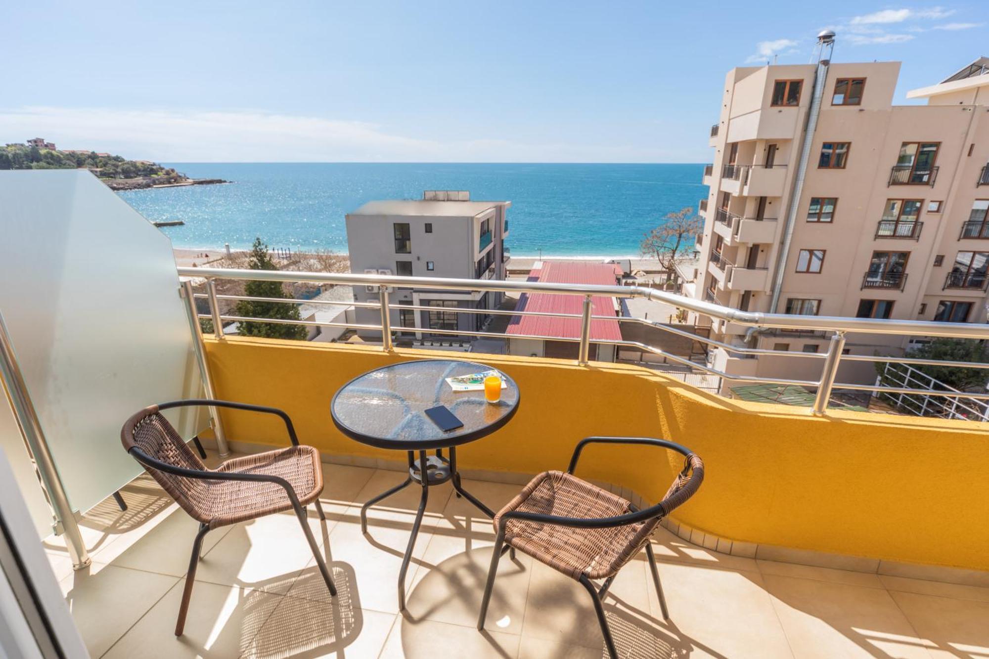 Apartments Добра-Вода Номер фото
