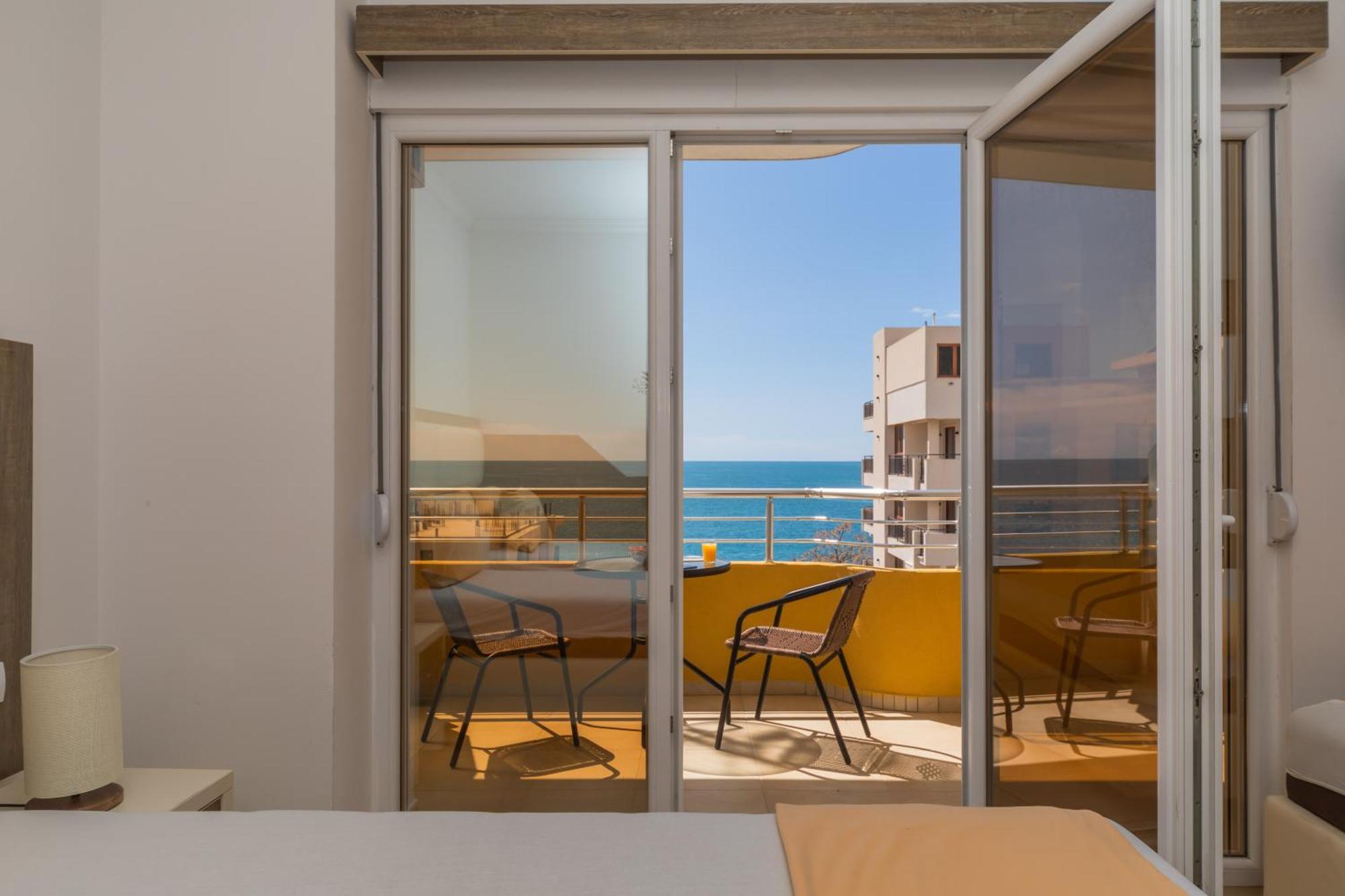 Apartments Добра-Вода Номер фото